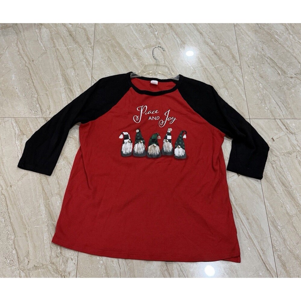 Holiday Time Women’s XL Christmas Gnome Thermal Top Red Black 3/4 Sleeve